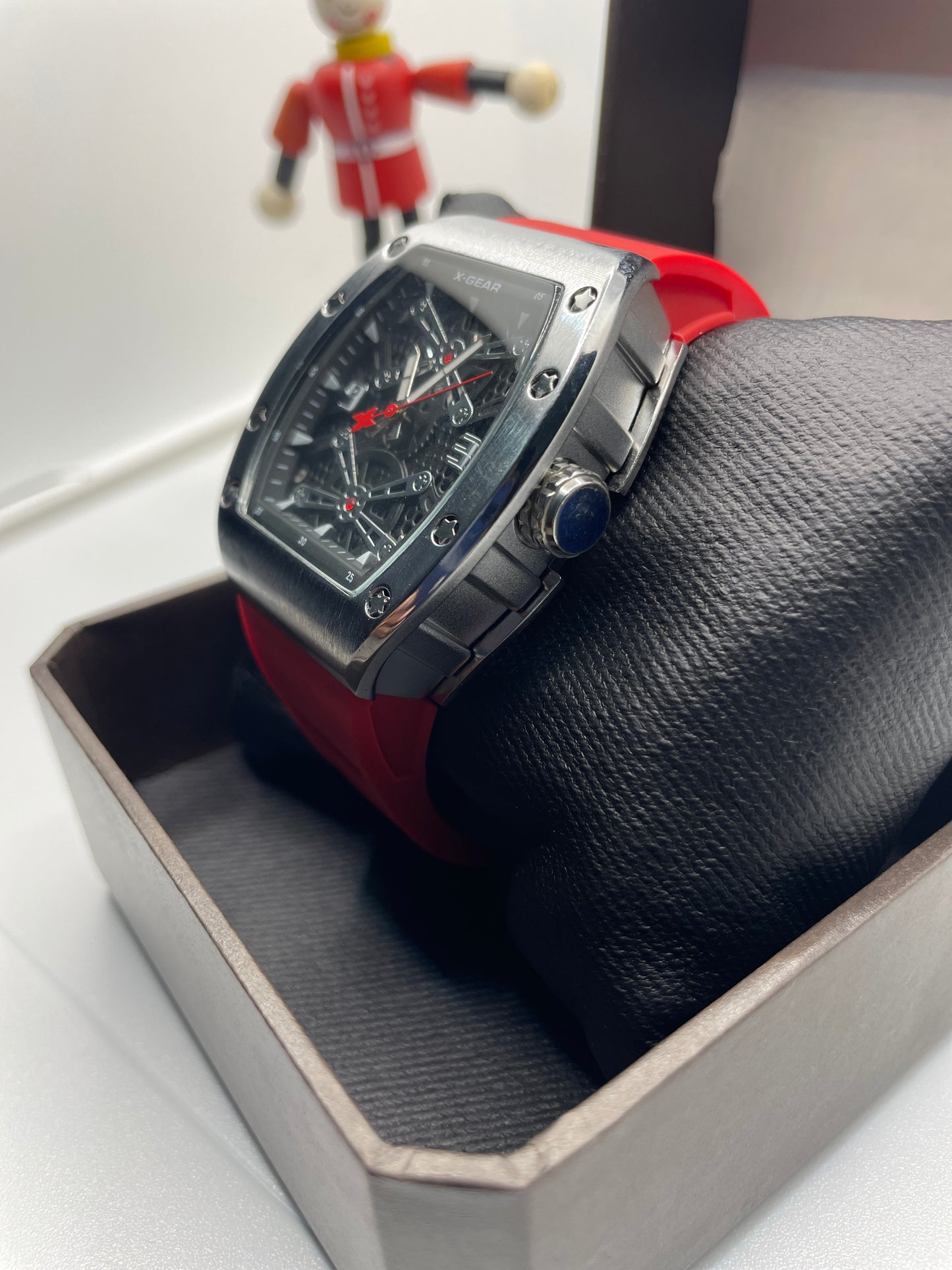 X GEAR ORIGNAL WATCH WITH SILICON STRAPS &Free Box