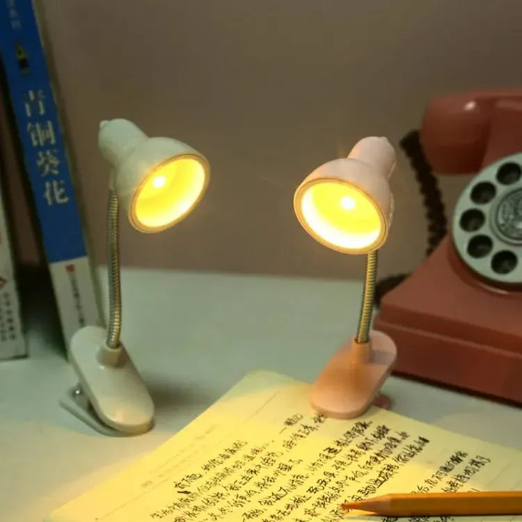 Portable Folding Clip Book Lamp with Stepless Dimming