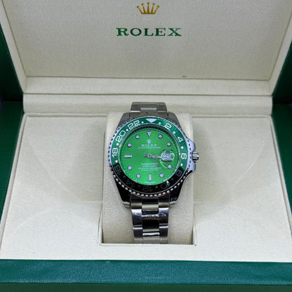 Rolex Submariner green rotating dial with master lock