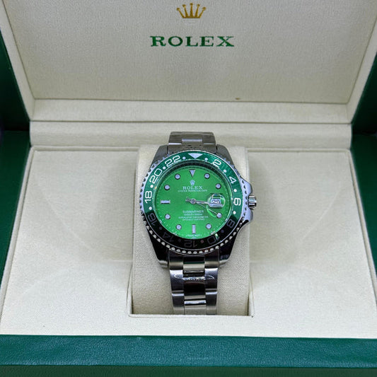 Rolex Submariner green rotating dial with master lock